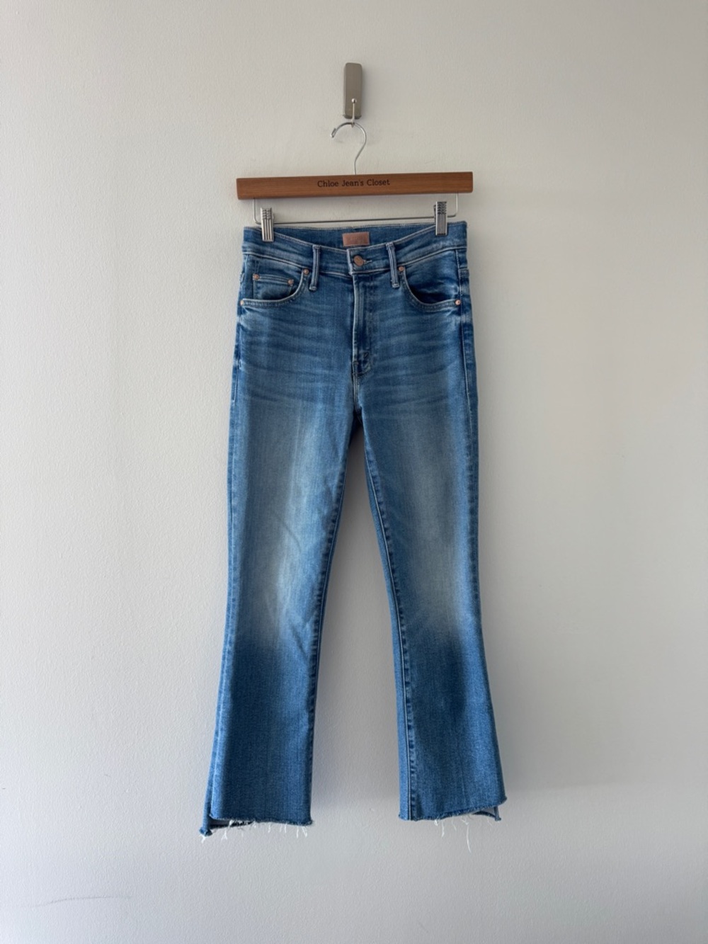 MOTHER The Insider Crop Step Fray Jeans in Out Of The Blue 26 - Picture 3 of 8